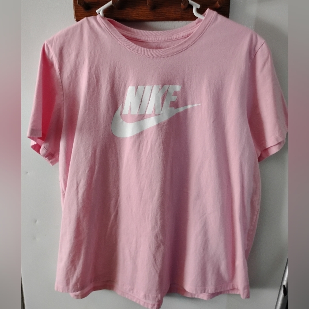 Nike Kids Pink T-Shirt